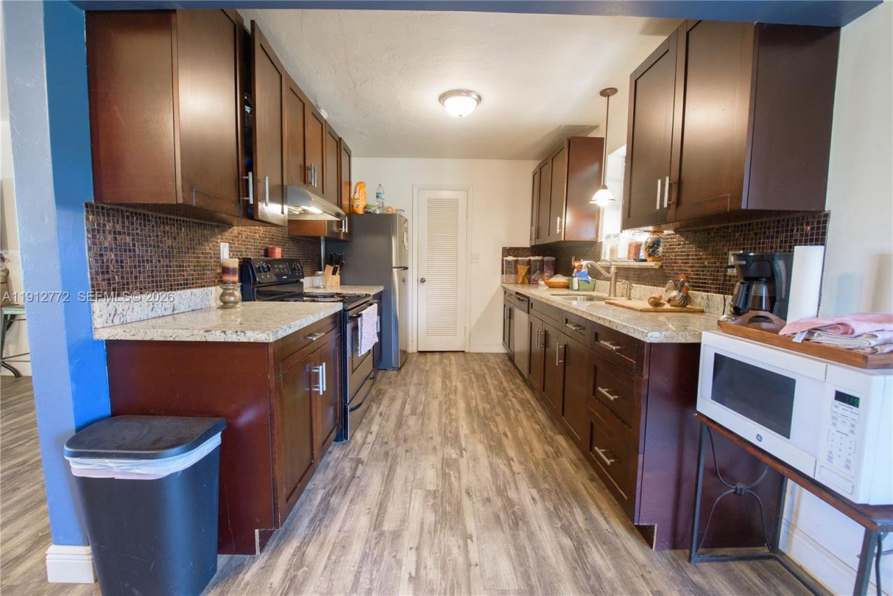 21750 SW 252nd St, Homestead, FL 33031 Photo