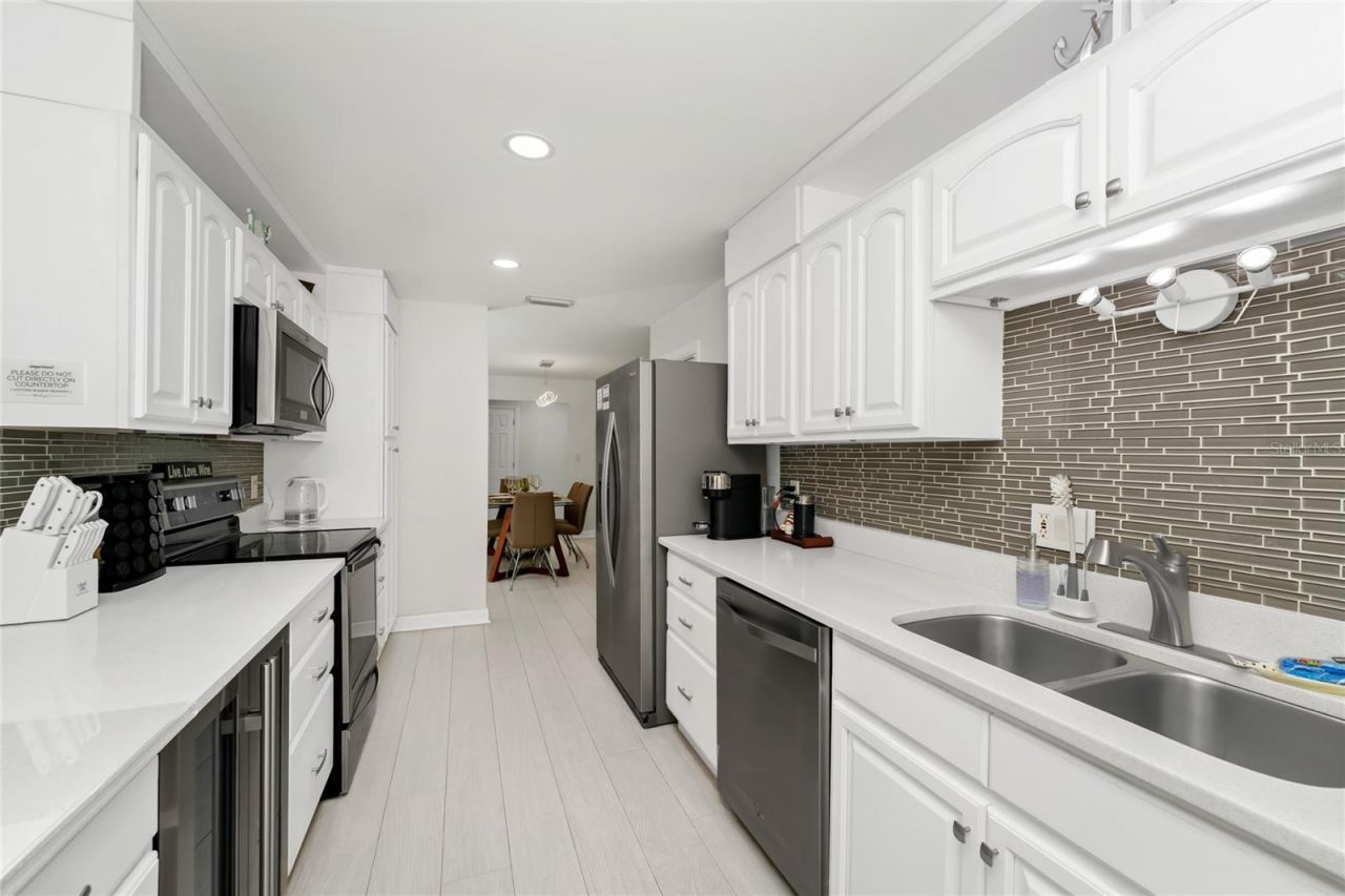 363 Harbor Dr, Cape Canaveral, FL 32920 Photo