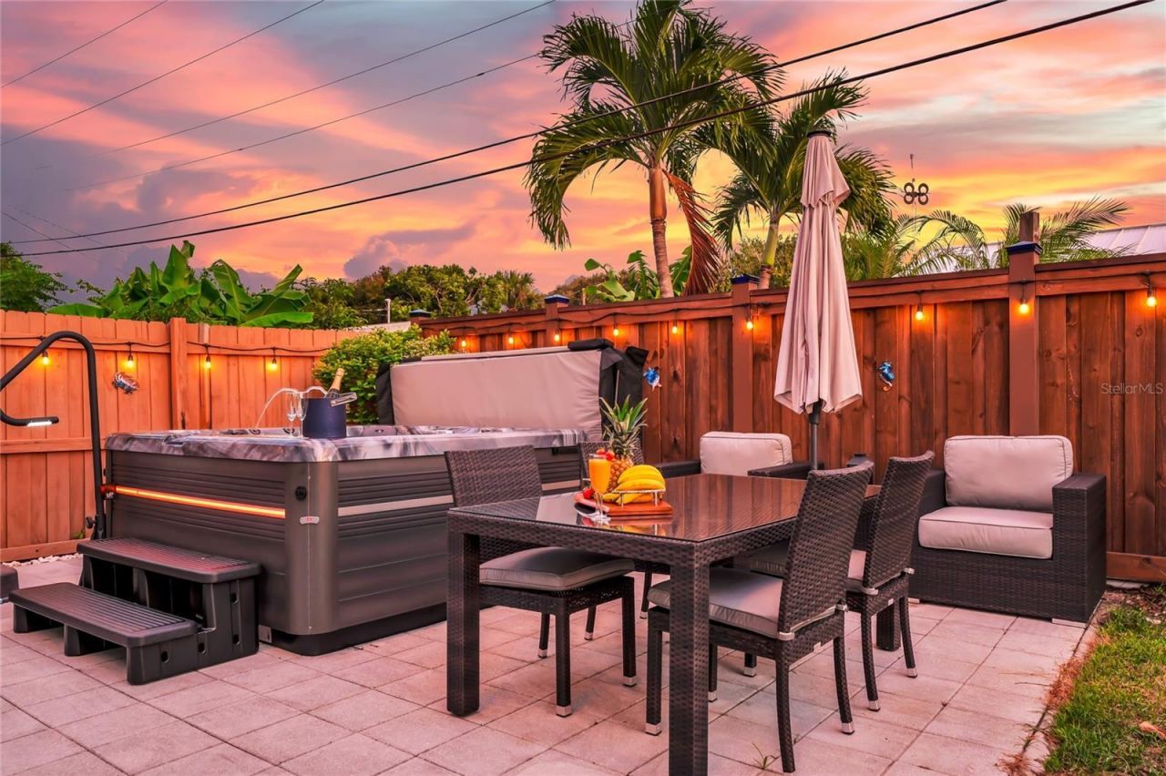 363 Harbor Dr, Cape Canaveral, FL 32920 Photo