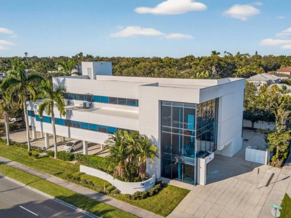 2426 S TAMIAMI TRAIL, SARASOTA, FL 34239