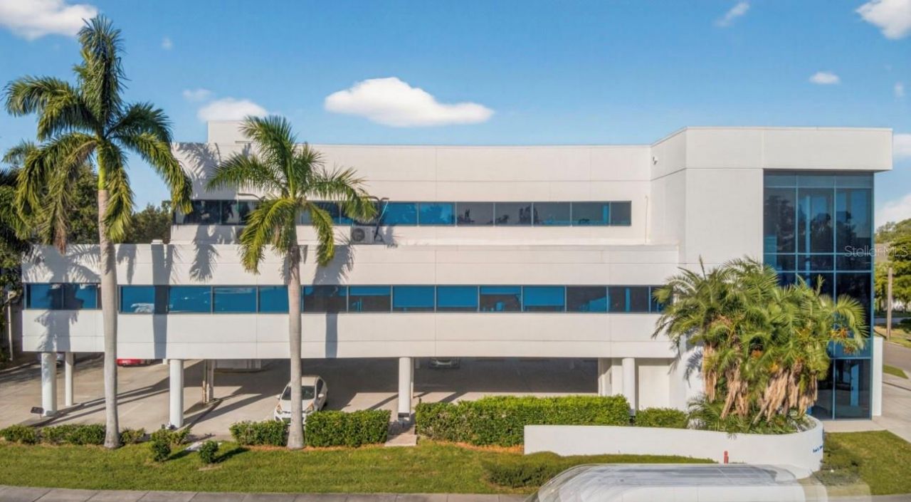 2426 S Tamiami Trail, Sarasota, FL 34239 Photo