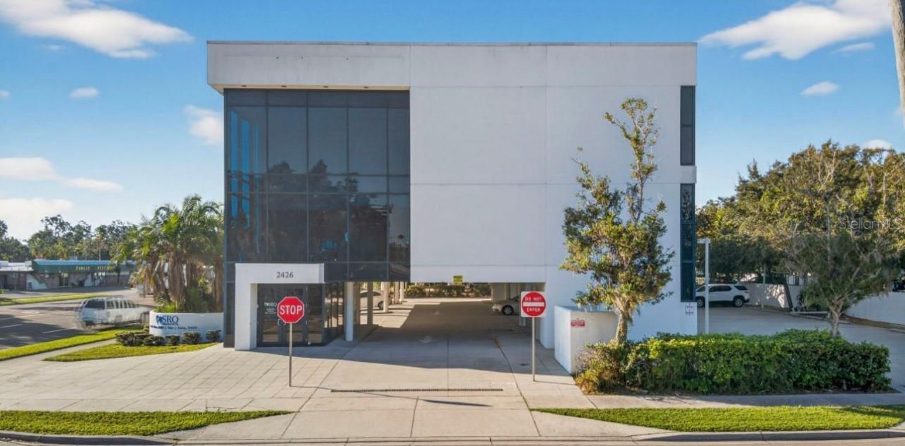 2426 S Tamiami Trail, Sarasota, FL 34239 Photo