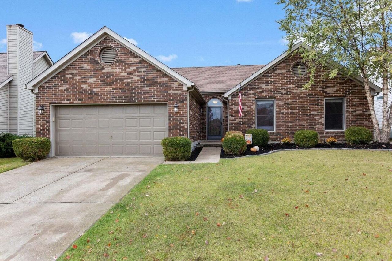 940 Ridgebrook Road, Lexington, KY 40509 Main Photo