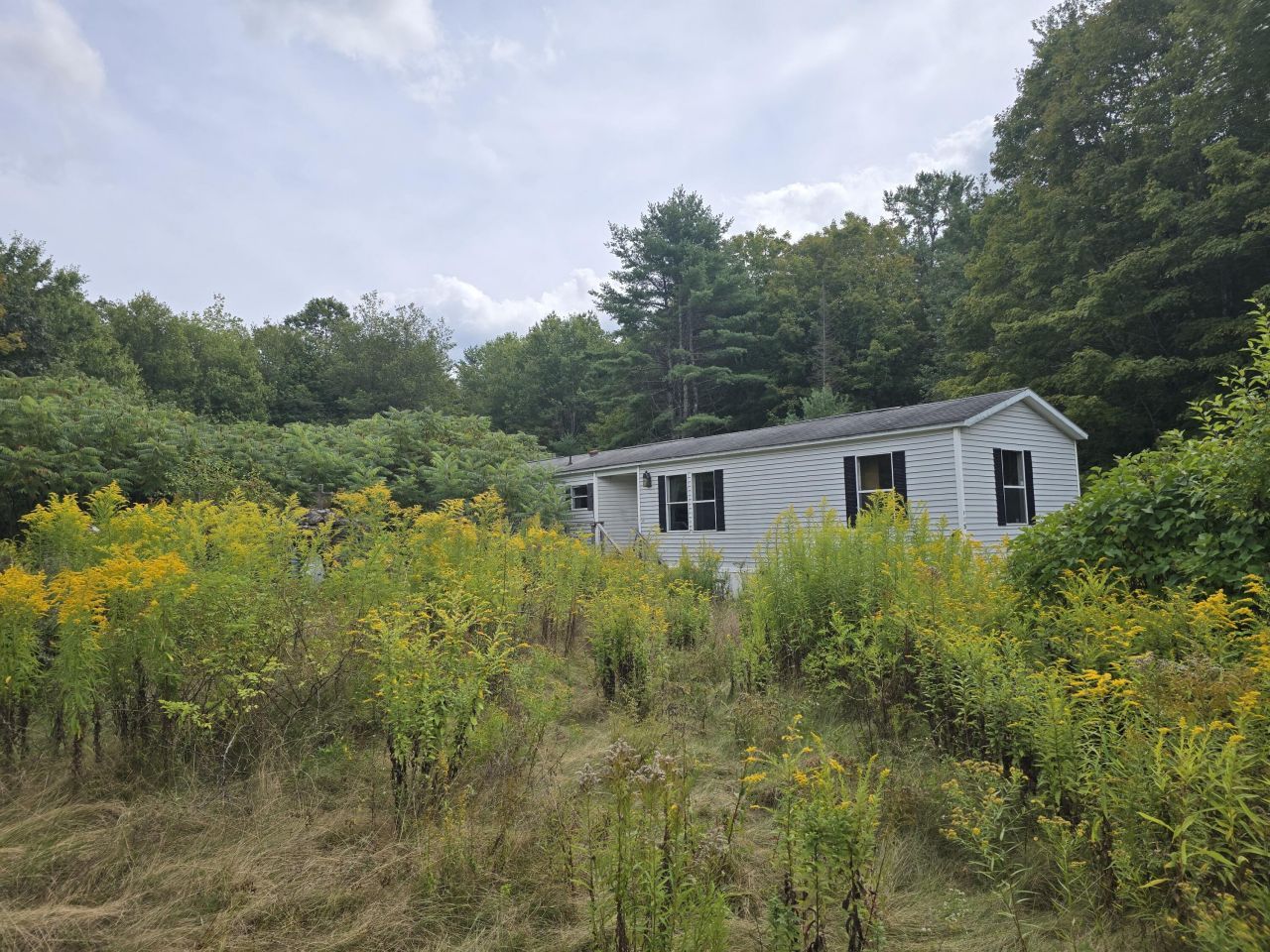 105 Old Sheepscot Road, Wiscasset, ME 04578 Main Photo