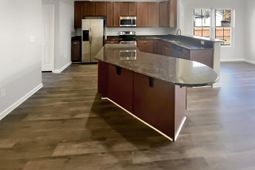 532 Suttalee Lane photo 4