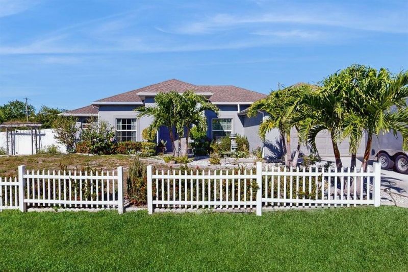 2398 SE Rich Street, Port Saint Lucie, FL 34984 Photo