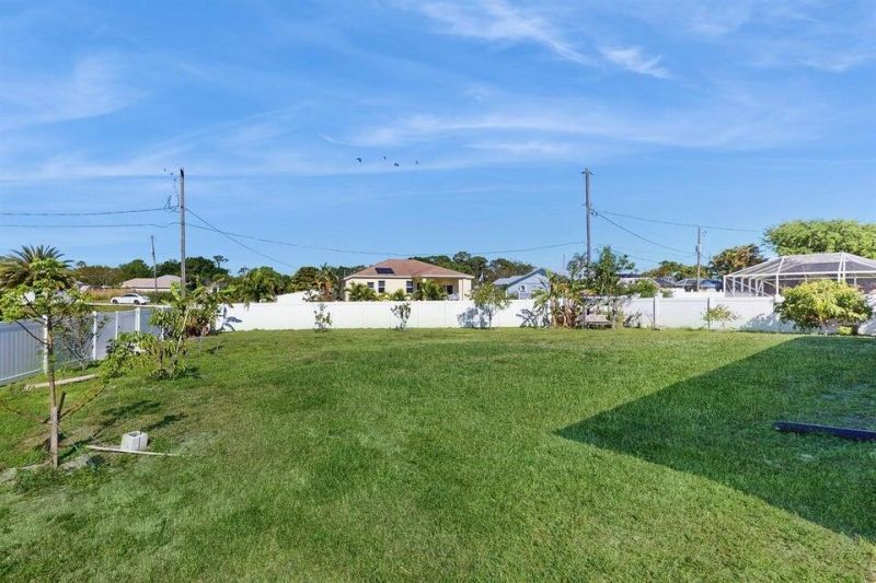 2398 SE Rich Street, Port Saint Lucie, FL 34984 Photo