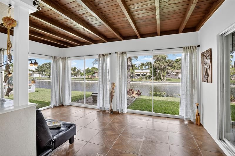 4305 NW 49th Dr, Tamarac, FL 33319 Photo