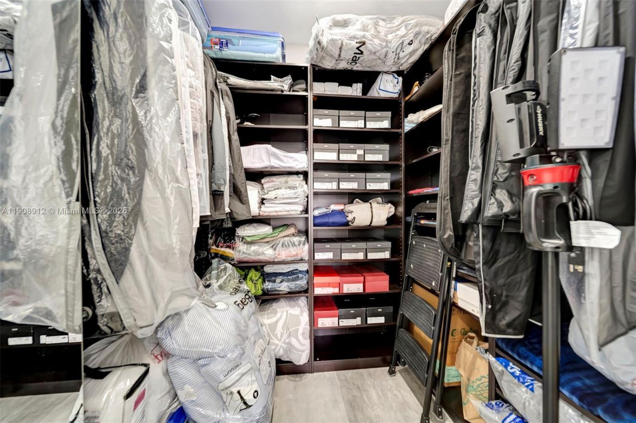 10867 NW 76th Ln, Doral, FL 33178 Photo