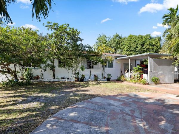 16050 NE 8th Ct, North Miami Beach, FL 33162