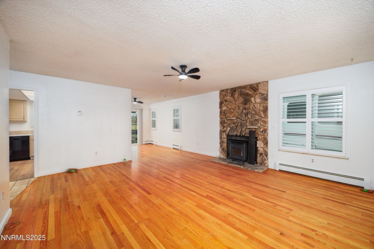 375 Hoge Road, Reno, NV 89506 Photo