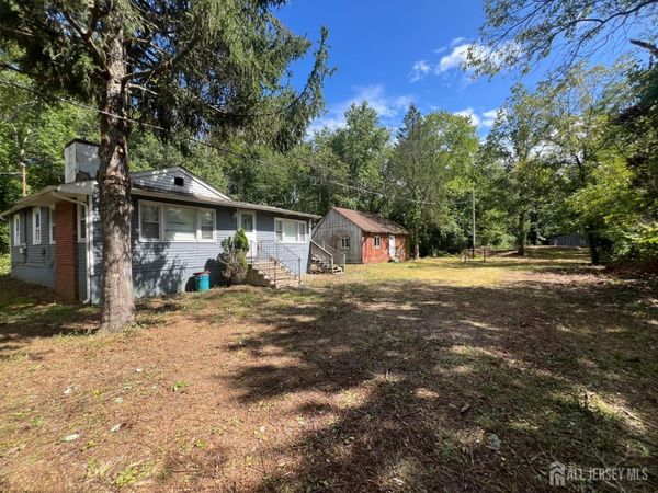 138 Disbrow Hill Road, Perrineville, NJ 08535
