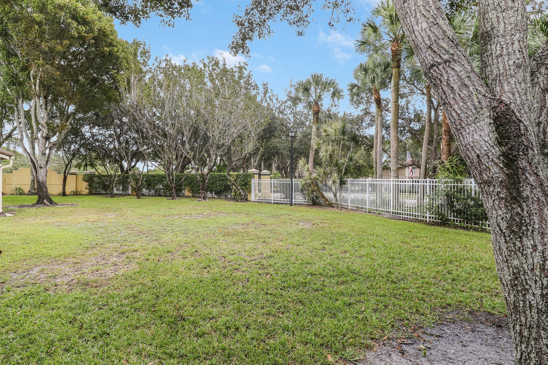 4979 Pinemore Lane, Lake Worth, FL 33463 Photo