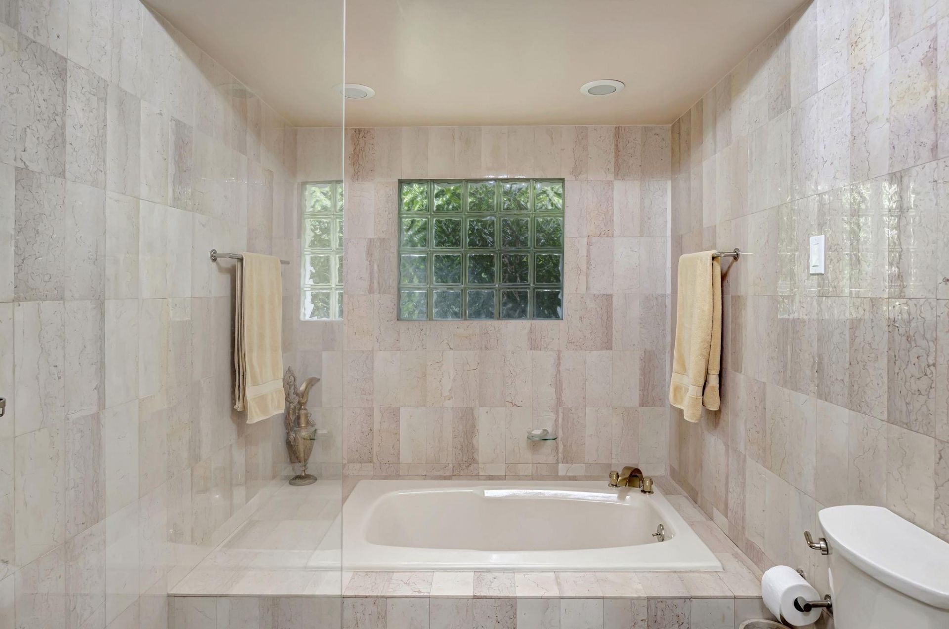 9980 SW 83rd Avenue, Miami, FL 33156 Photo