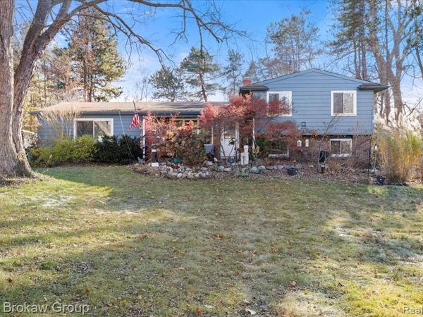 10490 Green Road, Atlas Twp, MI 48438