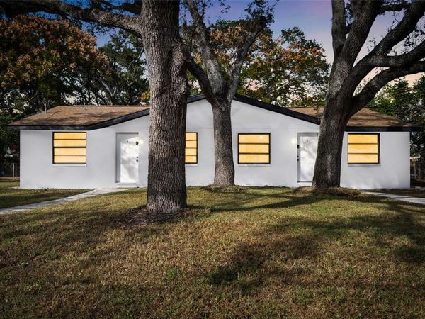 1220 E 142ND AVENUE, TAMPA, FL 33613