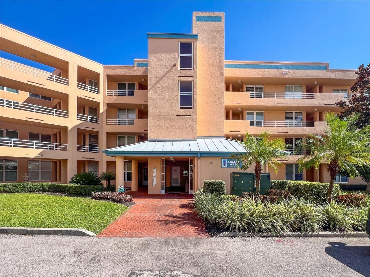 4530 Pinebrook Circle, Unit 103, Bradenton, FL 34209 Photo