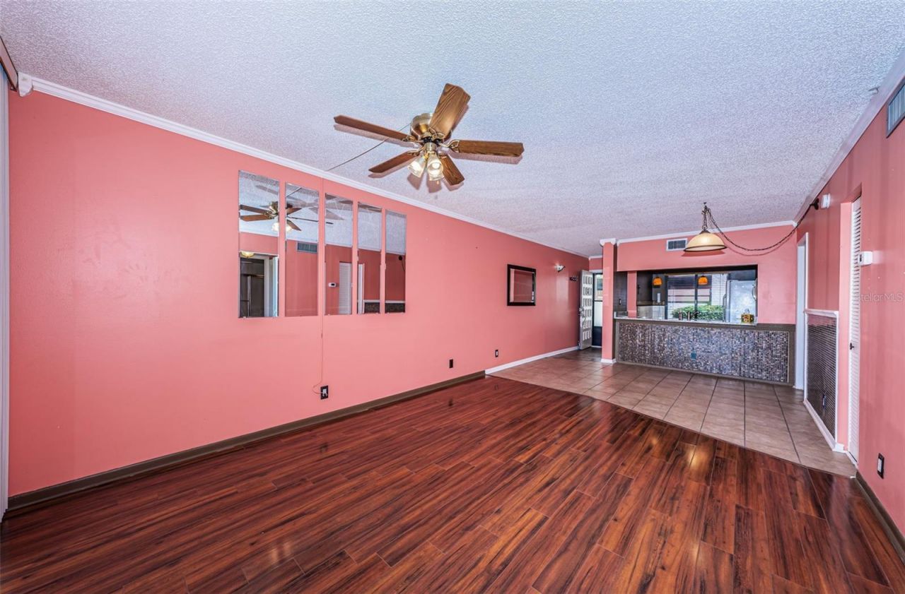 6269 Palma Del Mar Boulevard S, Unit 105, Saint Petersburg, FL 33715 Photo