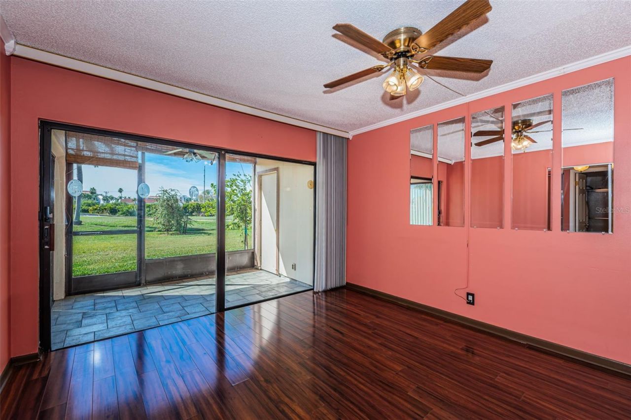 6269 Palma Del Mar Boulevard S, Unit 105, Saint Petersburg, FL 33715 Photo