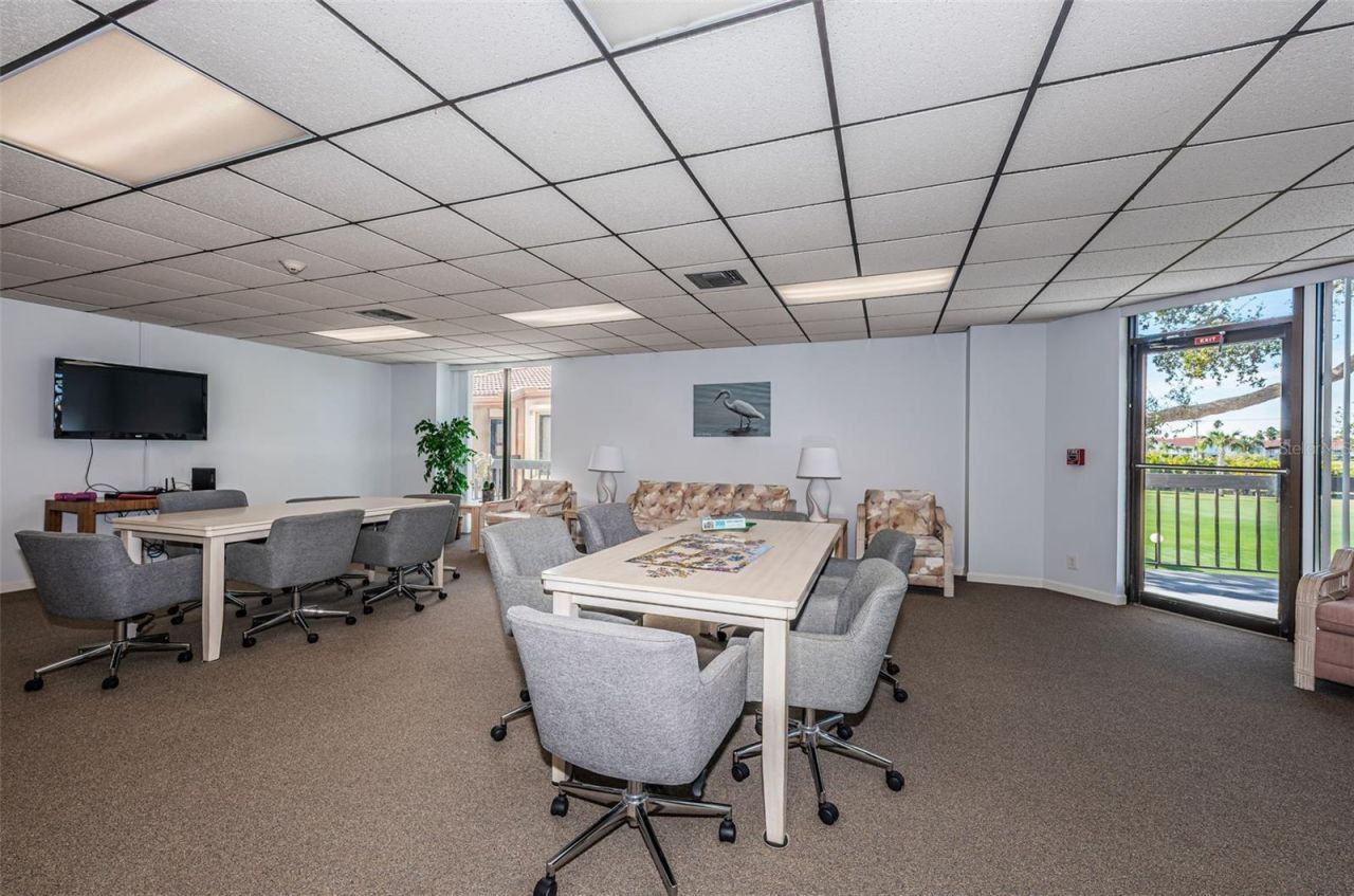 6269 Palma Del Mar Boulevard S, Unit 105, Saint Petersburg, FL 33715 Photo