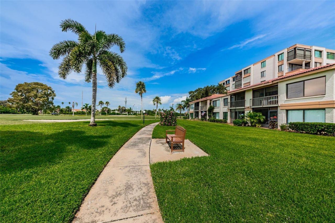 6269 Palma Del Mar Boulevard S, Unit 105, Saint Petersburg, FL 33715 Photo