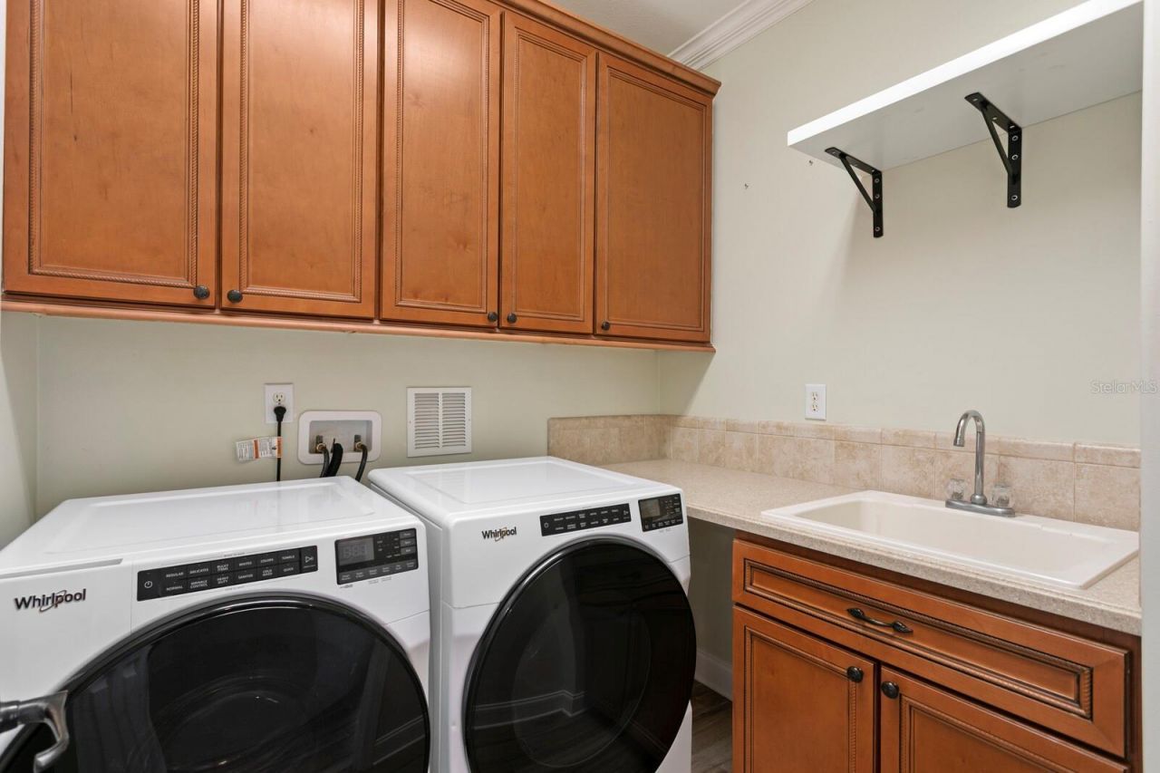 117 6th Street, Belleair Beach, FL 33786 Photo