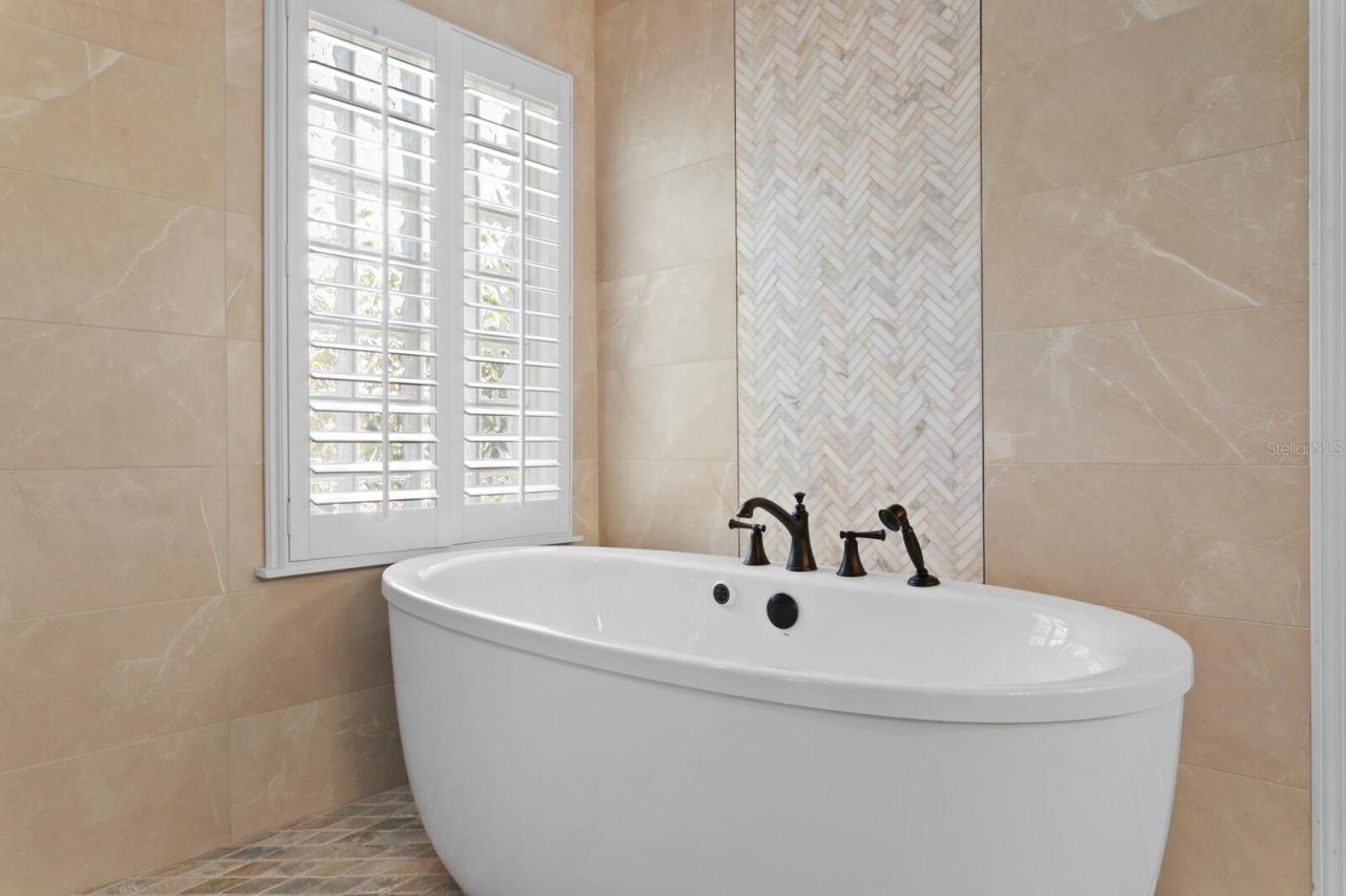 117 6th Street, Belleair Beach, FL 33786 Photo