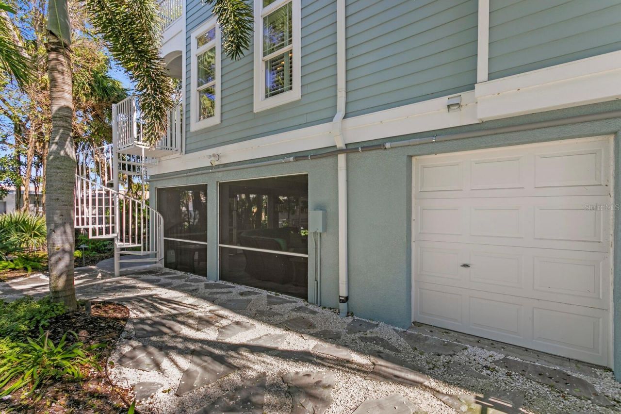 117 6th Street, Belleair Beach, FL 33786 Photo