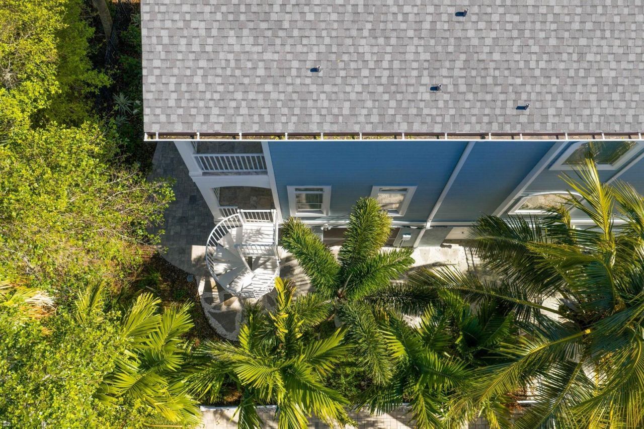 117 6th Street, Belleair Beach, FL 33786 Photo