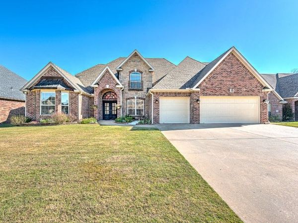 305 SE Fullerton Street, Bentonville, AR 72712