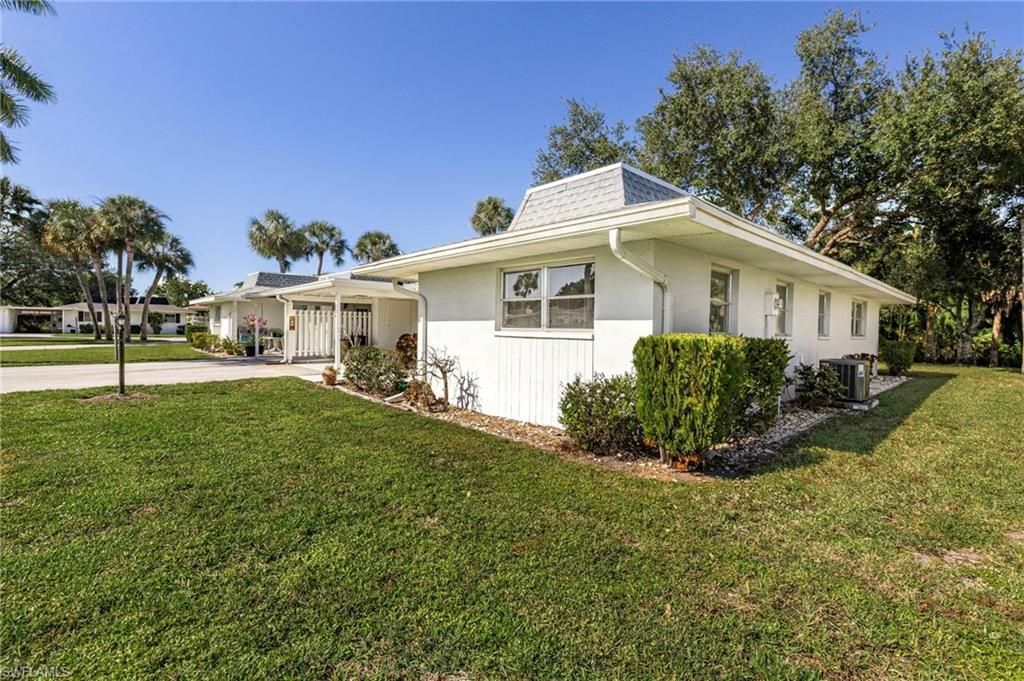 536 Pangola Dr, North Fort Myers, FL 33903 Photo