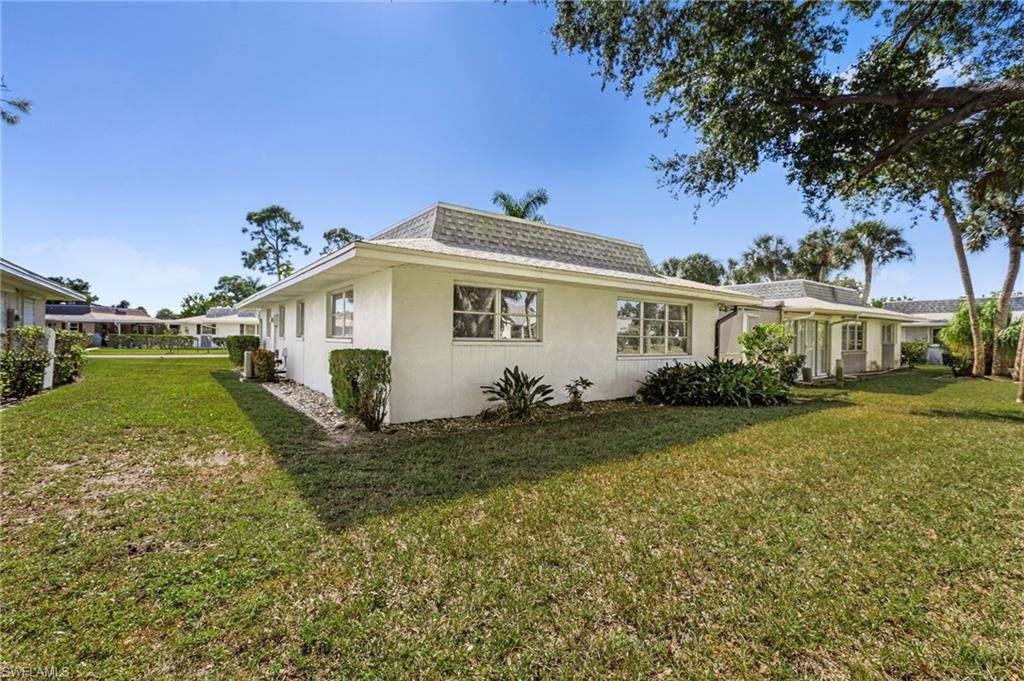 536 Pangola Dr, North Fort Myers, FL 33903 Photo