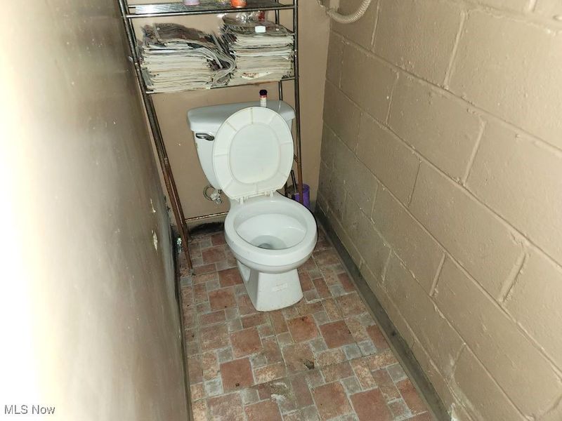 20715 Watson Road, Maple Heights, OH 44137 Photo 24