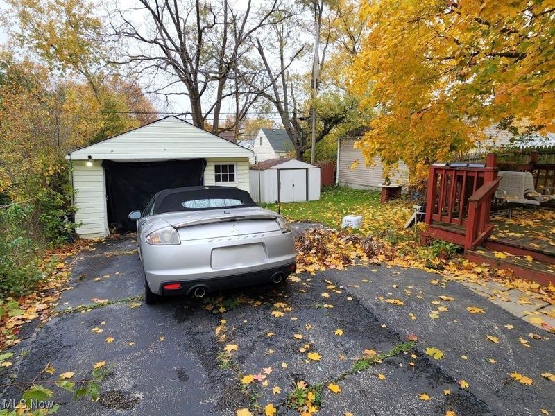 20715 Watson Road, Maple Heights, OH 44137 Photo 28