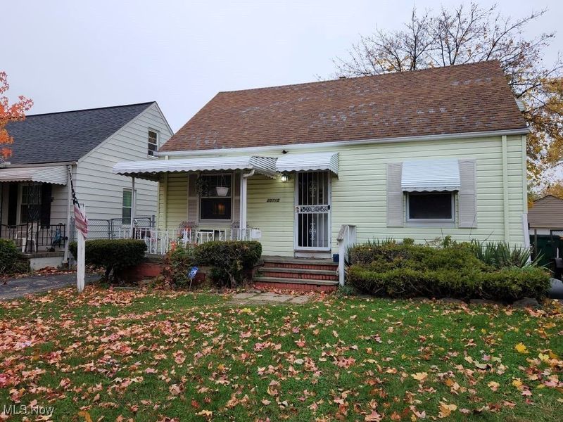 20715 Watson Road, Maple Heights, OH 44137 Photo 4