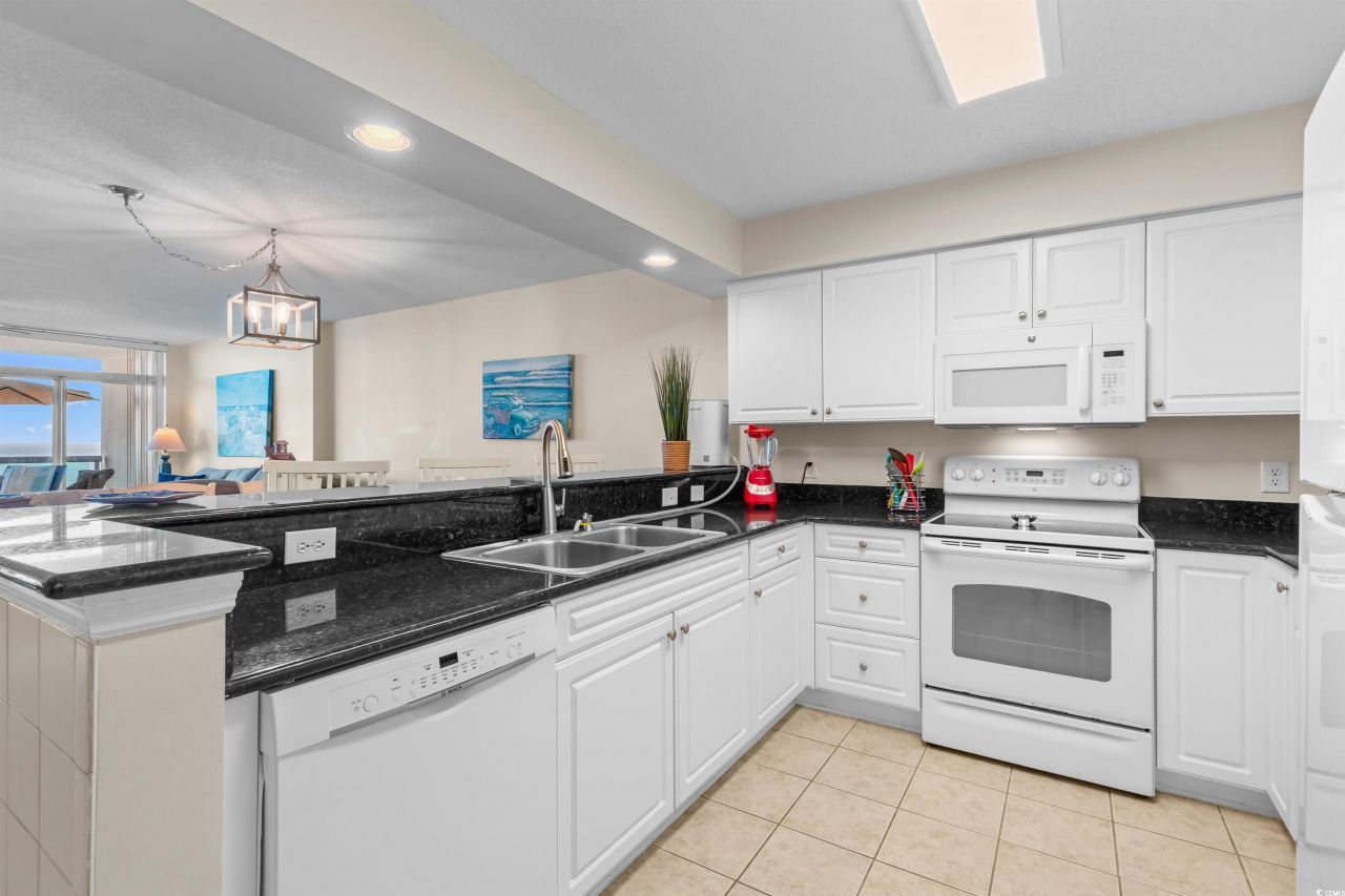 2001 S Ocean Blvd. Photo 16