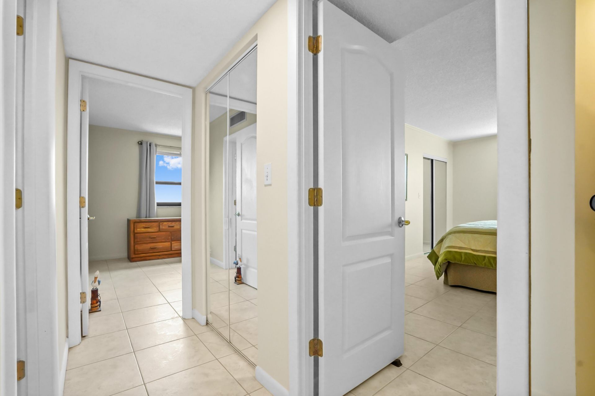 1200 Marine Way, Unit 403, North Palm Beach, FL 33408 Photo