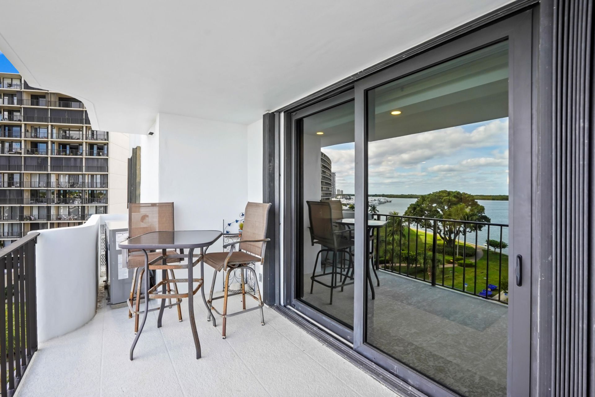 1200 Marine Way, Unit 403, North Palm Beach, FL 33408 Photo