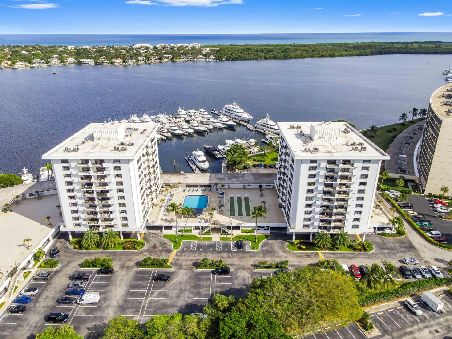 1200 Marine Way, Unit 403, North Palm Beach, FL 33408 Photo