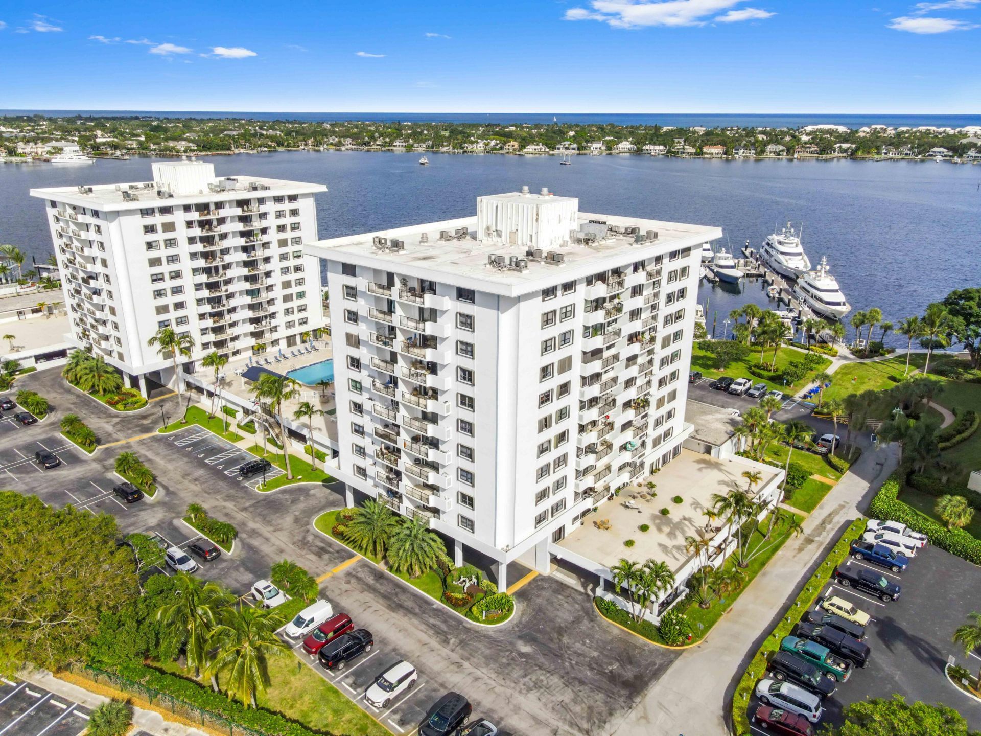 1200 Marine Way, Unit 403, North Palm Beach, FL 33408 Photo