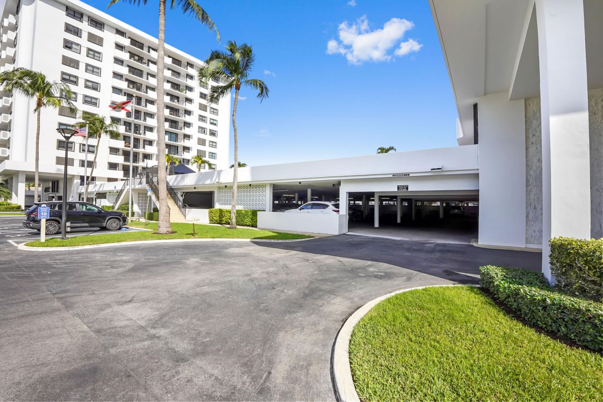 1200 Marine Way, Unit 403, North Palm Beach, FL 33408 Photo