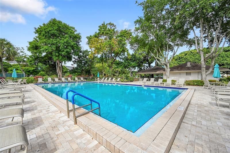 3100 N Palm Aire Dr, Unit 606, Pompano Beach, FL 33069 Photo