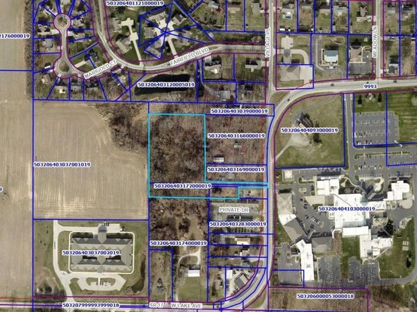 2220 Lake Avenue, Plymouth, IN 46563