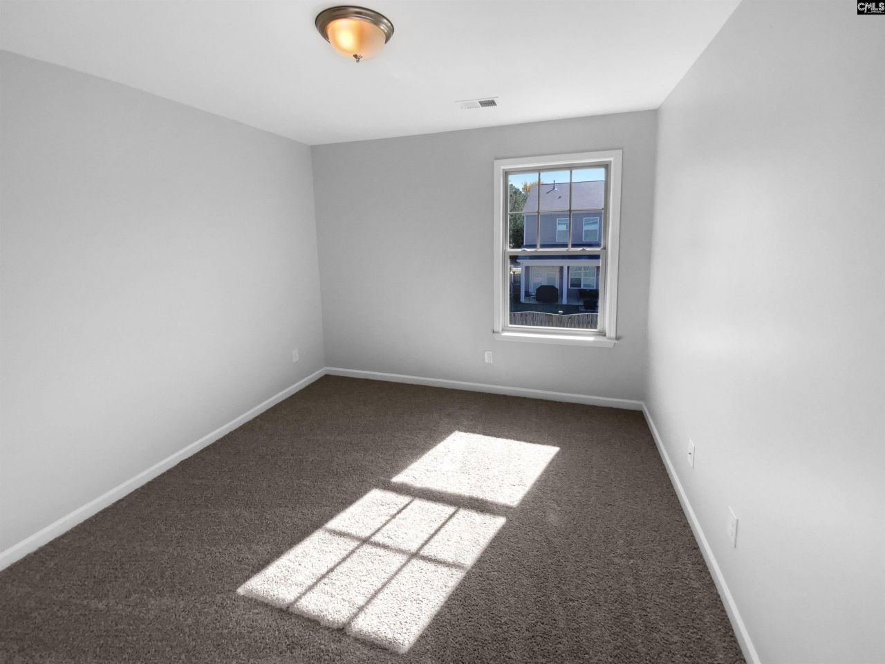 756 Helmsman Lane Photo 27