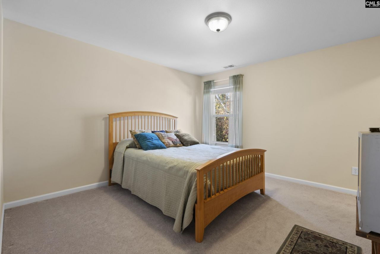 204 Saints Creek Lane  Photo 25