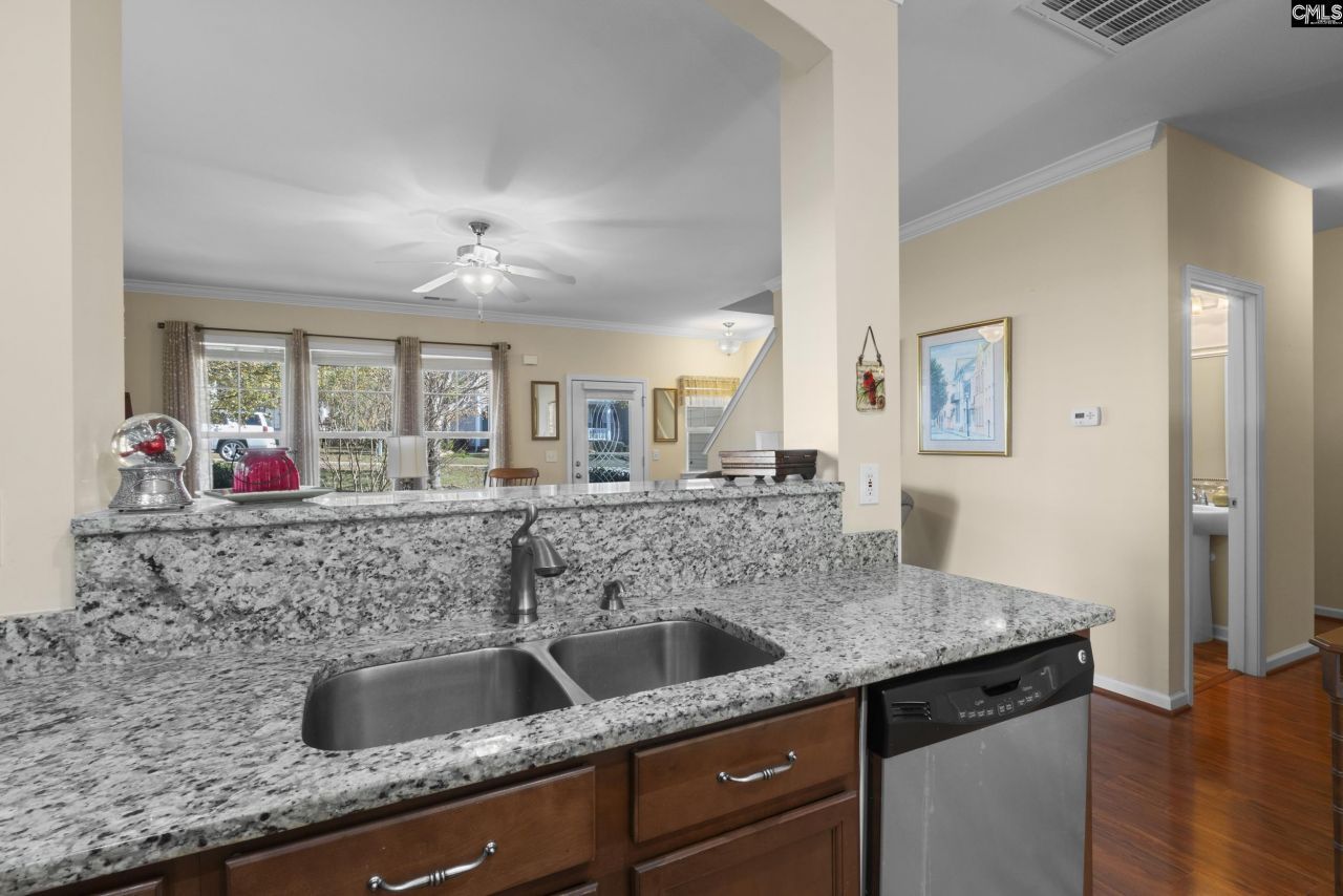 204 Saints Creek Lane  Photo 7