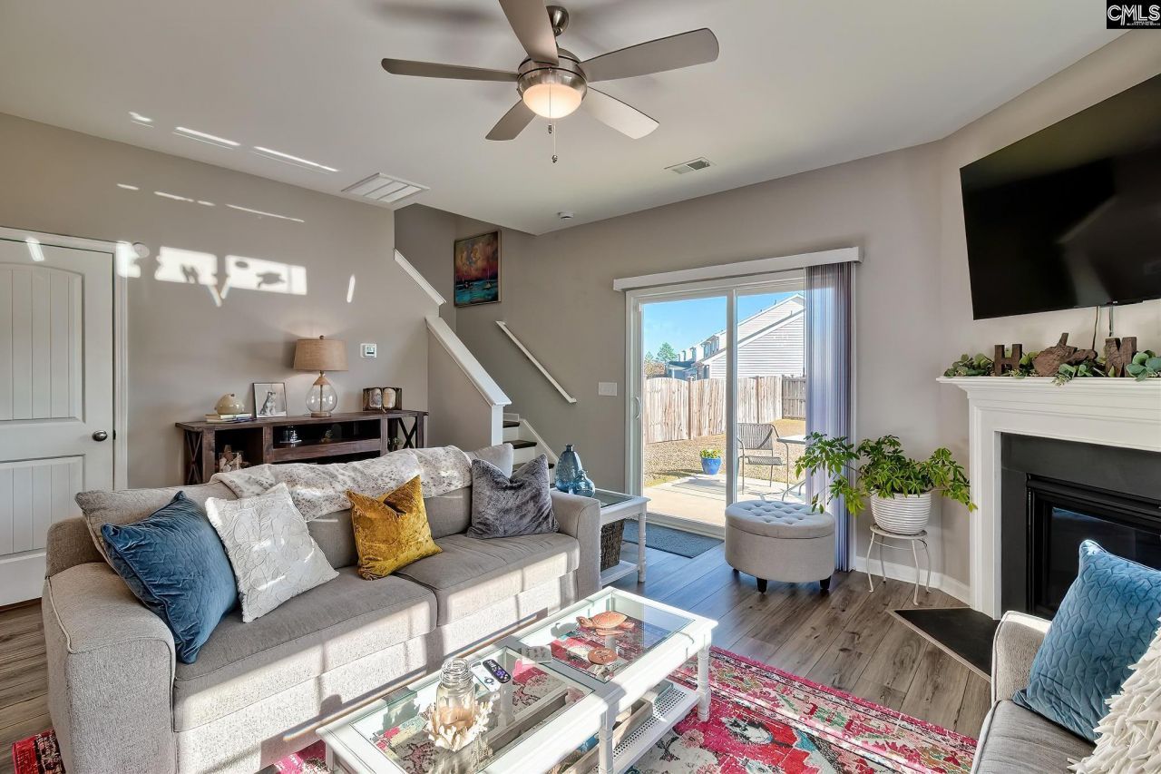 1063 Ashcroft Circle Photo 10