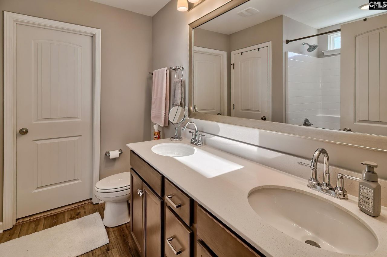 1063 Ashcroft Circle Photo 17