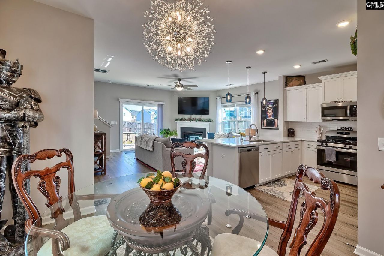 1063 Ashcroft Circle Photo 6