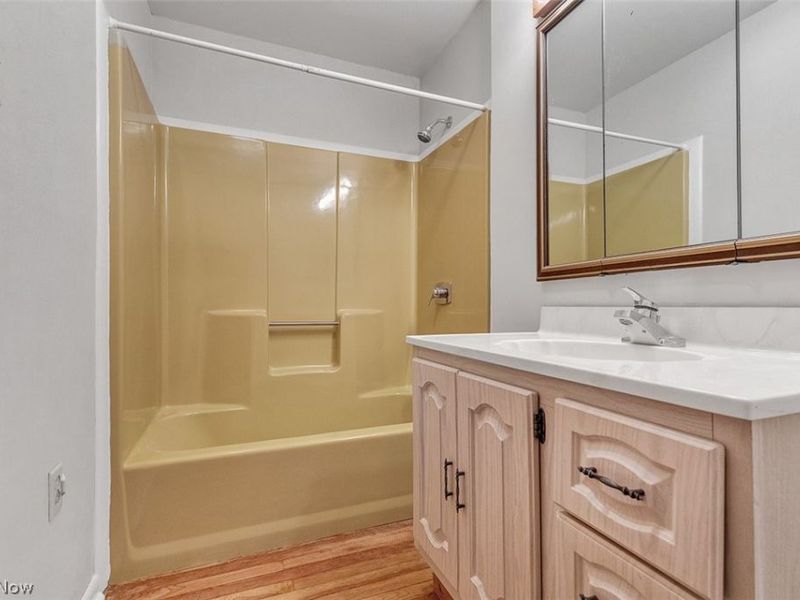 5876 Woodhill Street, Perry, OH 44077 Photo 23